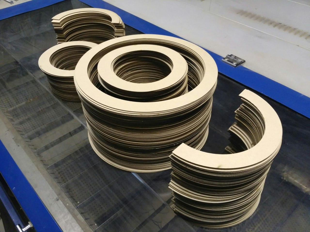 Конструкторское бюро «Прототип» :: Стоимость шайб из стеклотекстолита